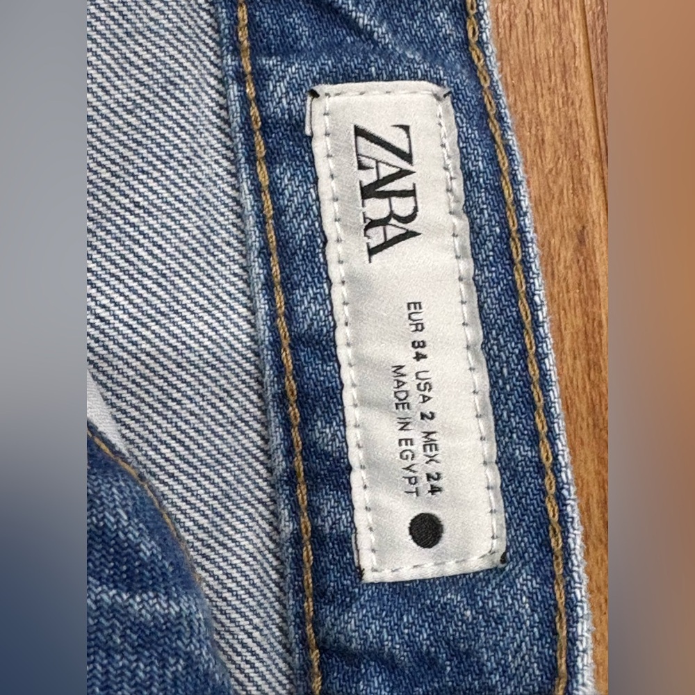 Blue Zara jeans never worn perfect condition size 2 striaght leg jeans